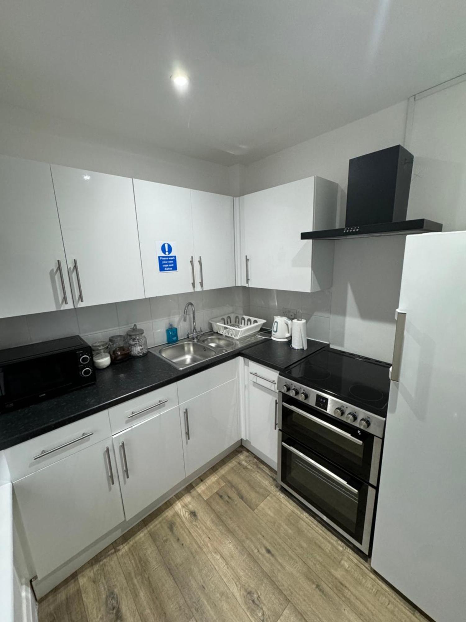 Juniper Berry Southampton Exterior foto